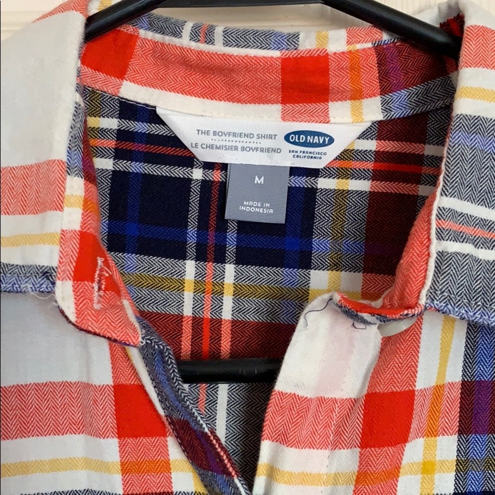 Button up - Picture 2 of 2